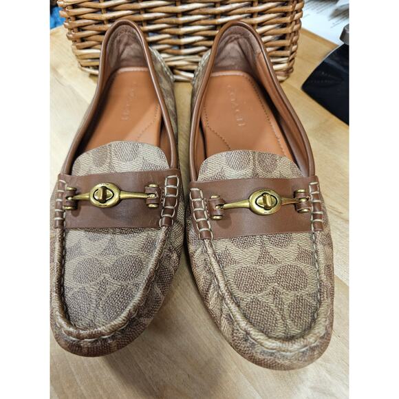 Coach Brown Crosby Drivers Turnlock Shoes Loafer Ladies size 9 - Picture 2 of 10